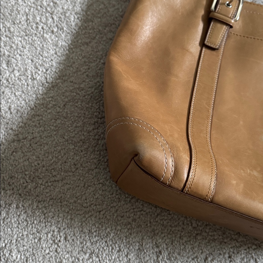 Coach Tan Leather Handbag - Picture 8 of 10